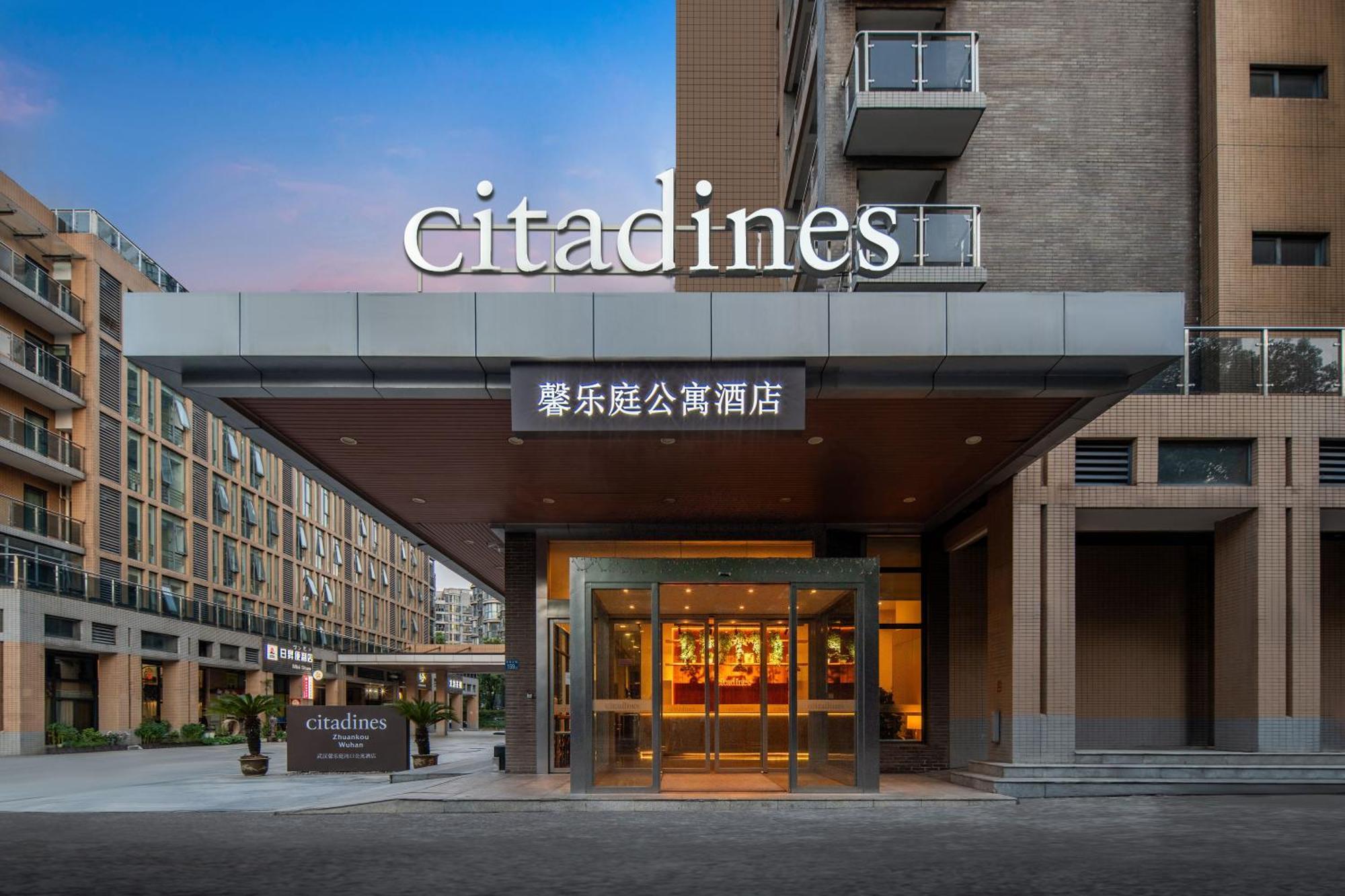 Citadines Zhuankou Wuhan Exteriör bild